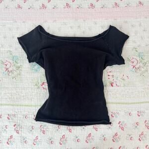 Brandy melville black cap sleeve